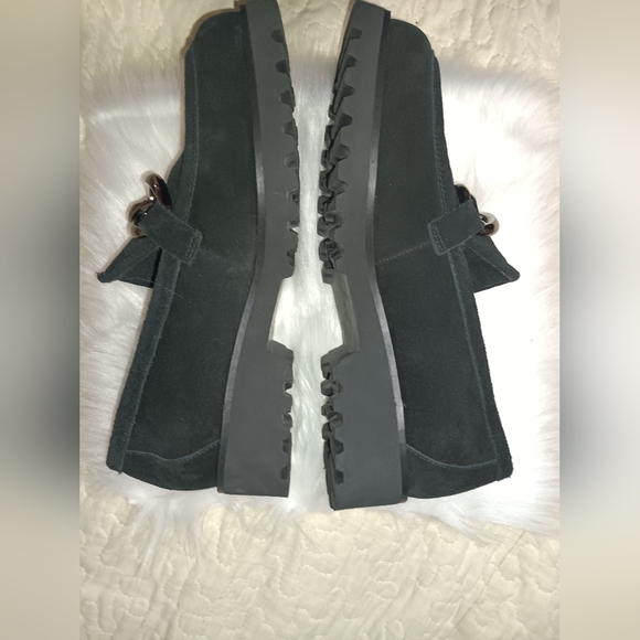 VANELi Black Loafers with Chain Detail - Picture 4 of 6